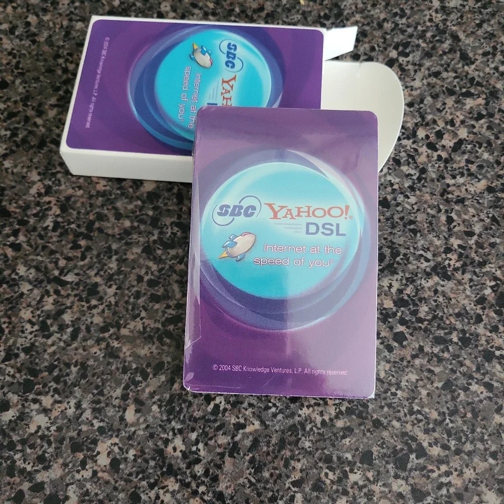 VINTAGE 2004 Yahoo DSL Internet Playing Cards NEW Deck RARE Computer Collectible
